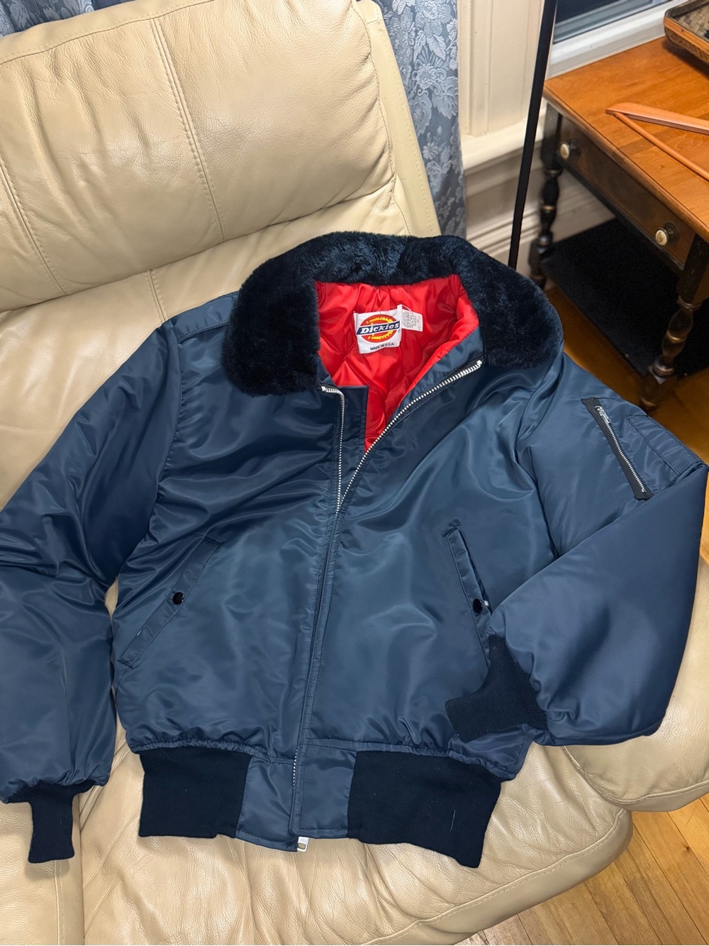 Dickies Medium Navy Bomber Jacket with Black Fur Collar and Red Lining